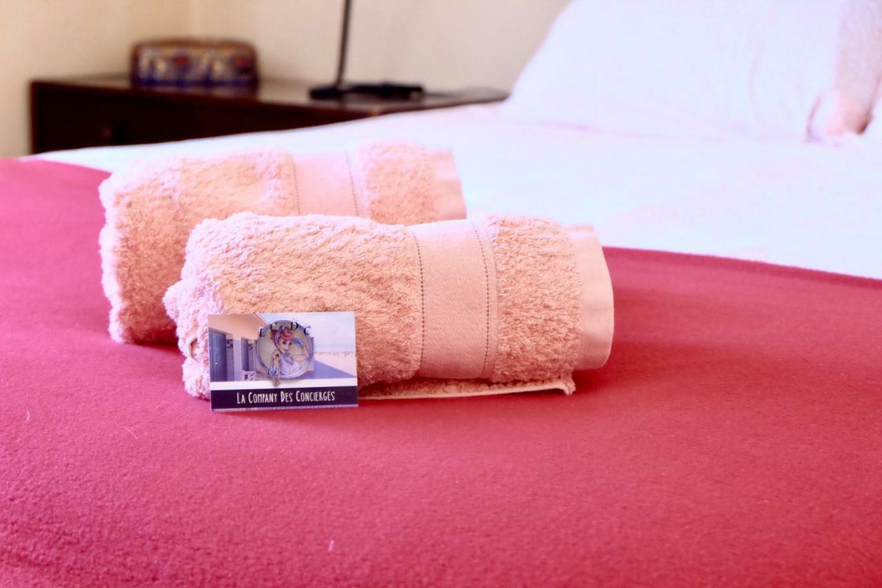 La Company Des Concierges : Reine Mathilde Apartamento Caen Exterior foto